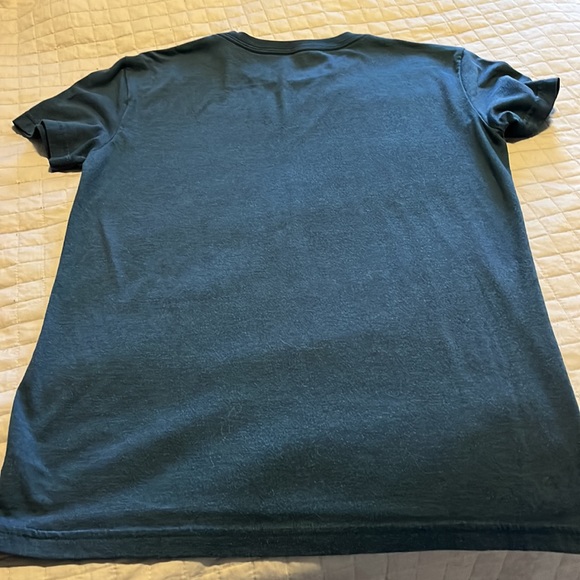 American Eagle t-shirt Size XS - Picture 3 of 3